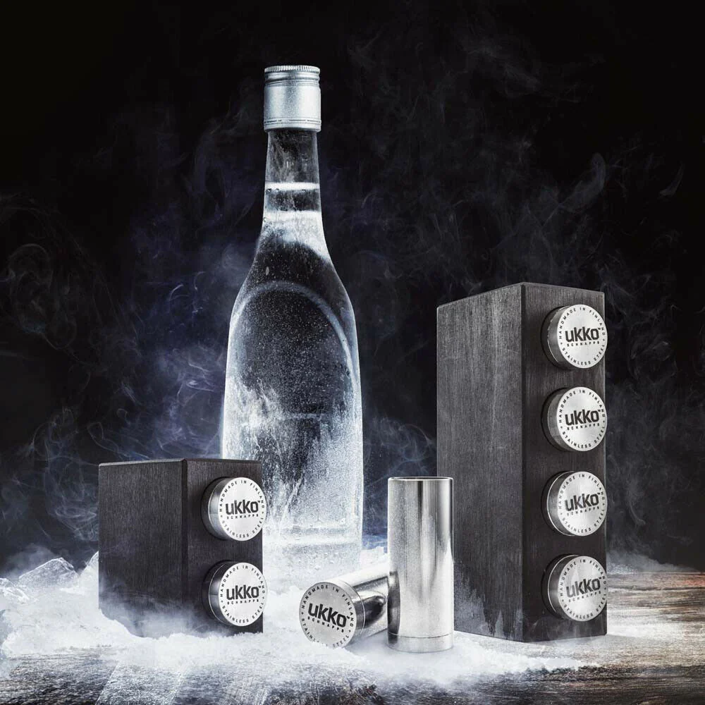 Shot Glasses & Flasks